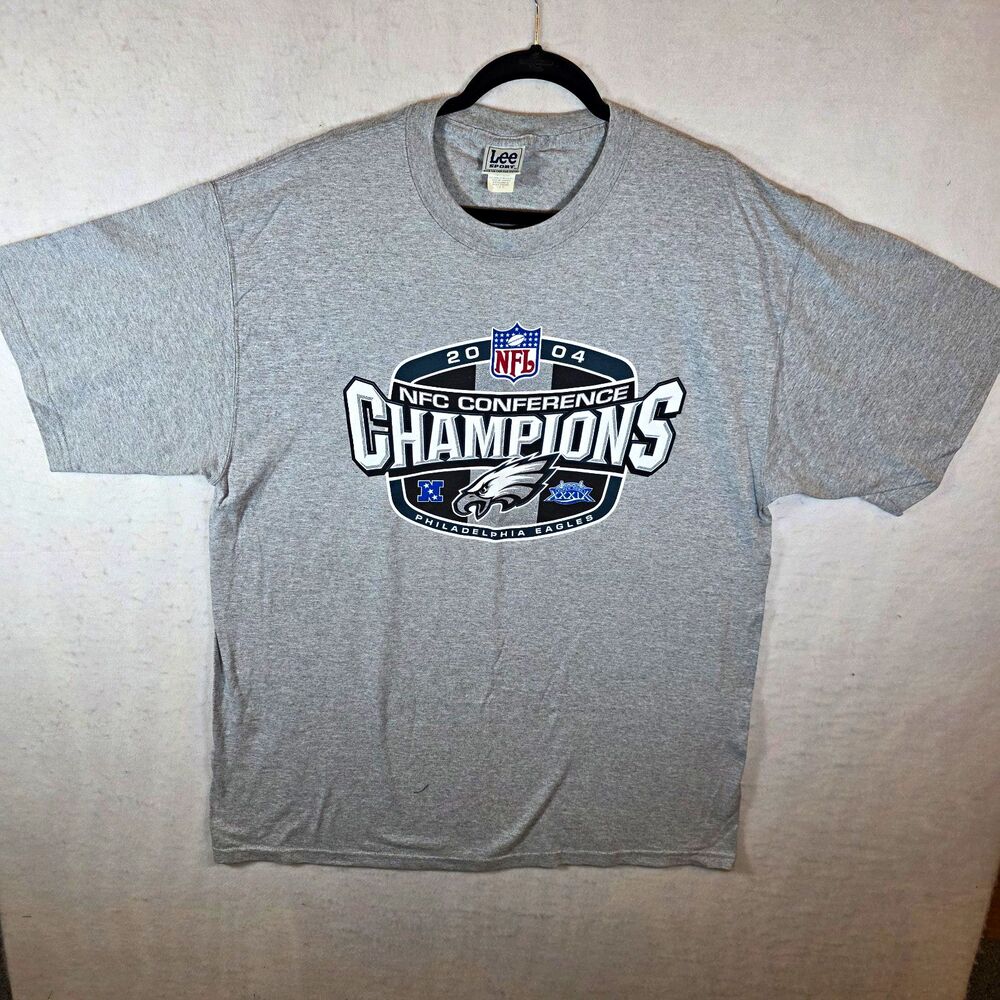 Lee Sport Philadelphia Eagles NFL 2004 NFC Conference Champions Gray Shirt XL